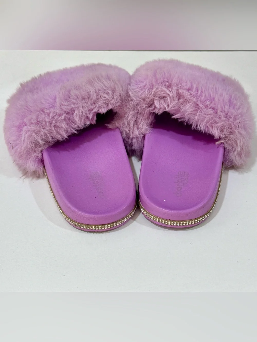 Charlotte Russe Lavender Faux Fur Rhinestone Slides Women’s Size 6